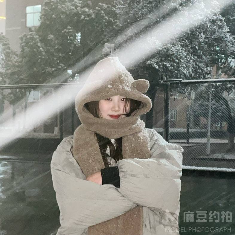 校园模特