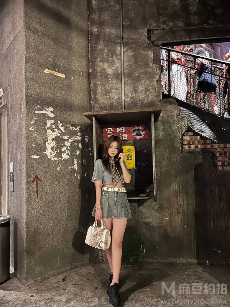 妆容模特