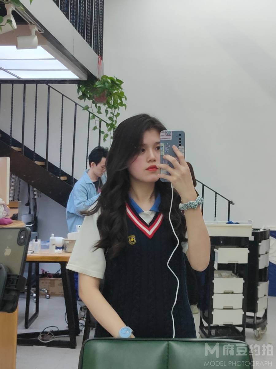 清新模特