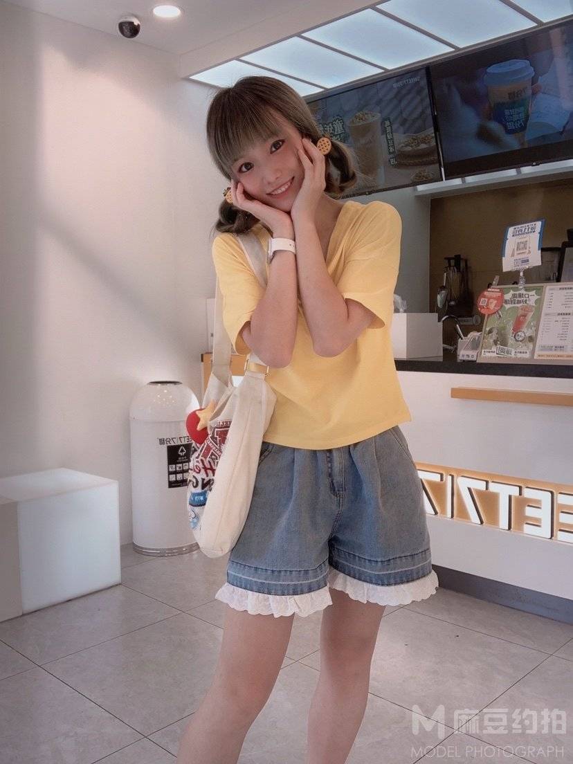 清新模特