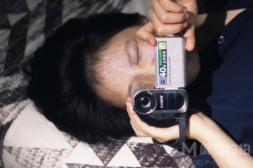 胶片模特