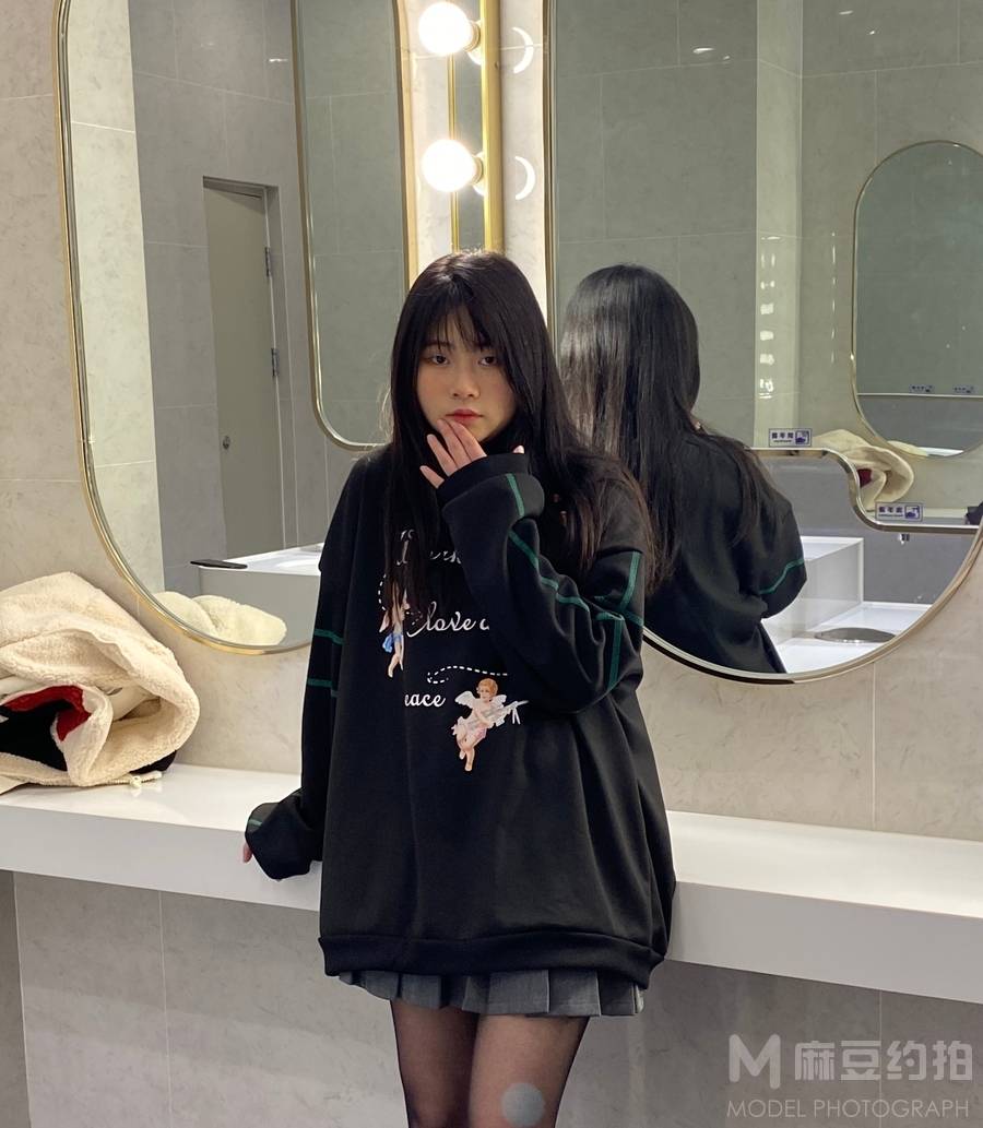 清新模特