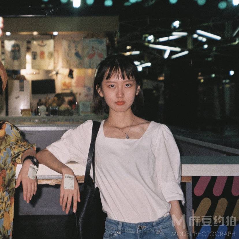胶片模特
