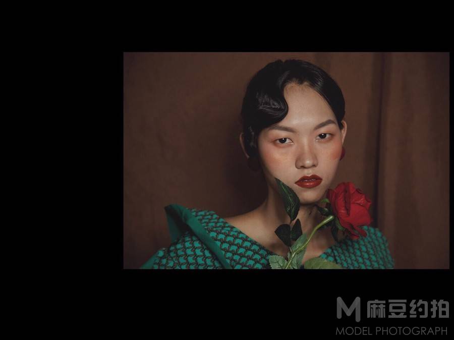 情绪模特