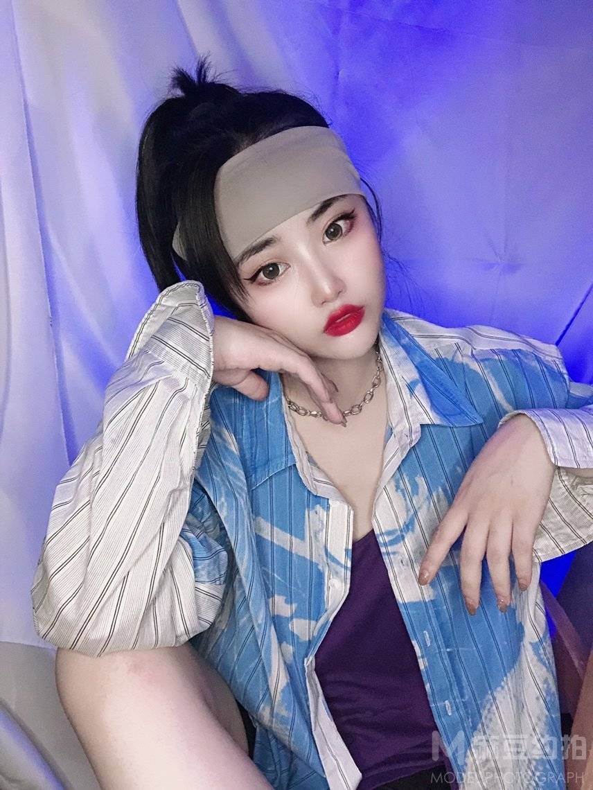 暗黑模特