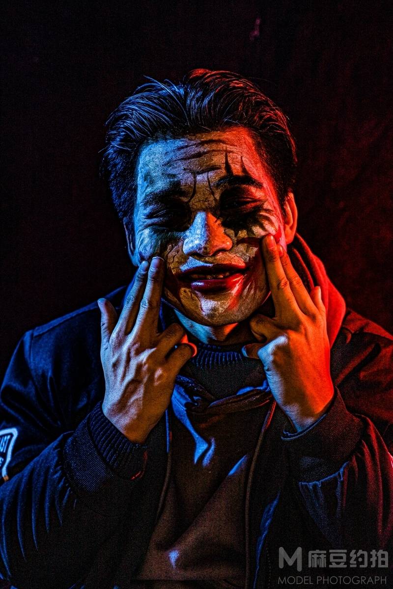 暗黑模特