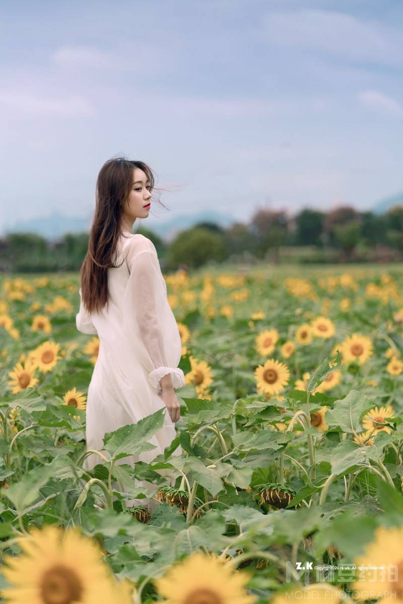 少女模特