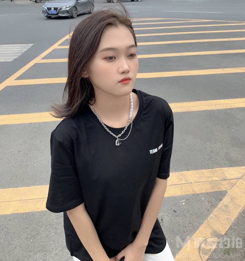 胶片模特