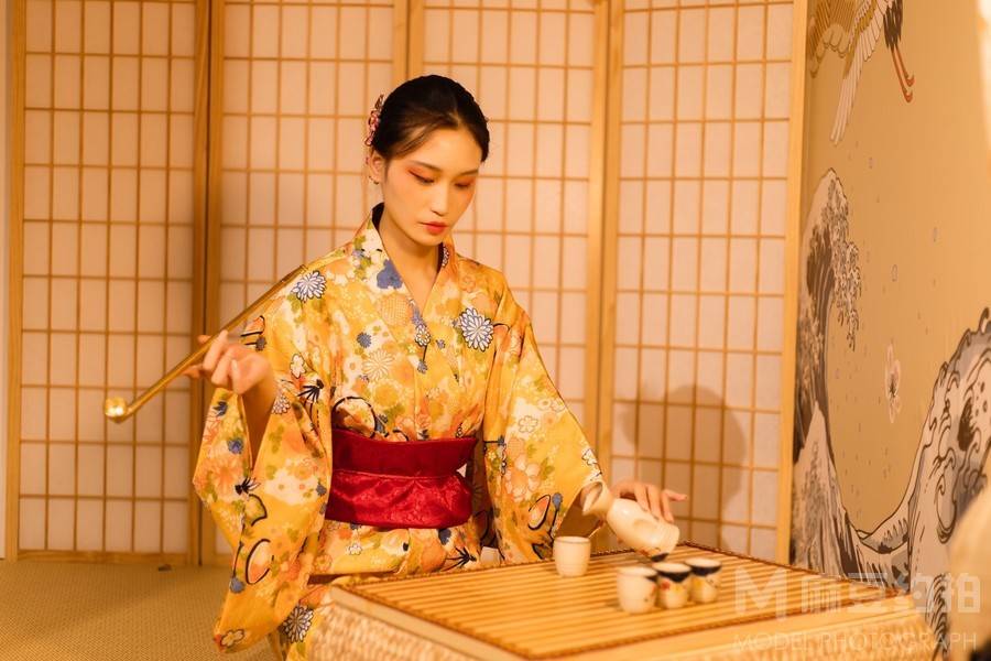 和服模特