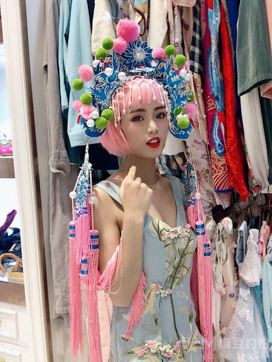 暗黑模特