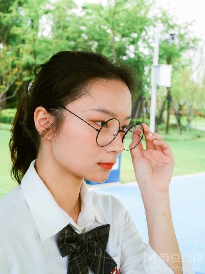 校园模特