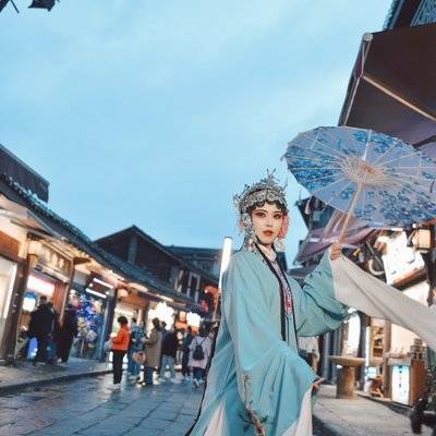 汉服模特