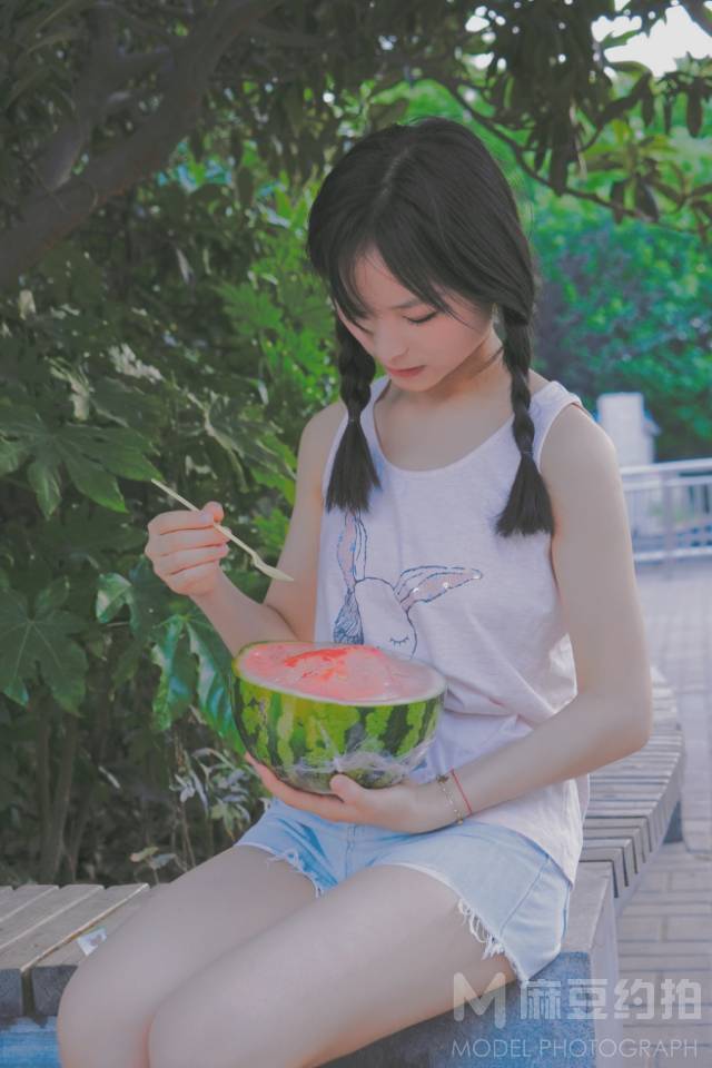 校园模特