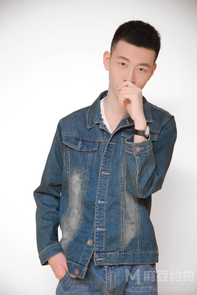 商务模特