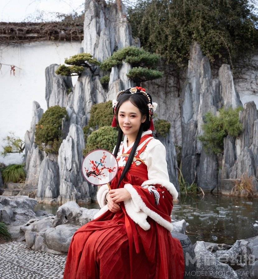 汉服模特