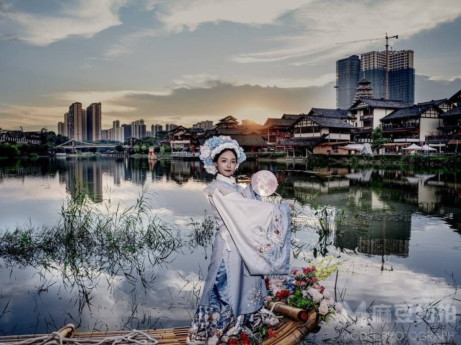 夜景模特