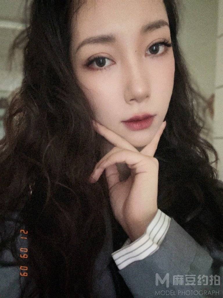 胶片模特