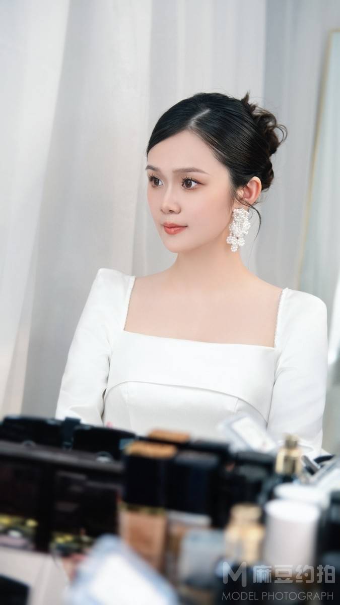 妆容模特