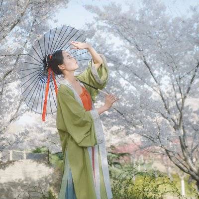 汉服模特