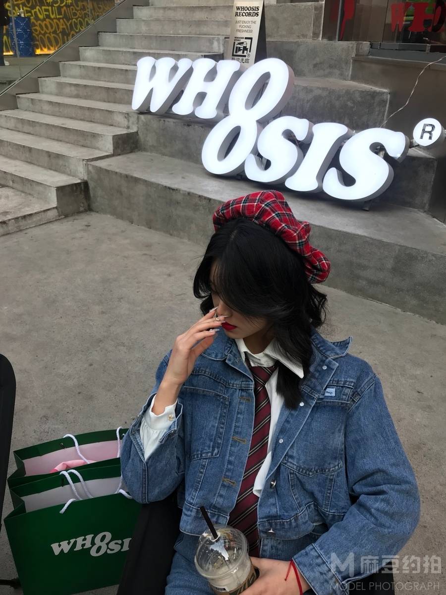 妆容模特