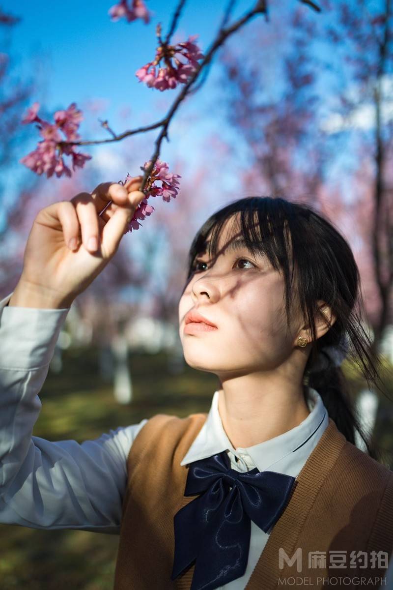校园模特