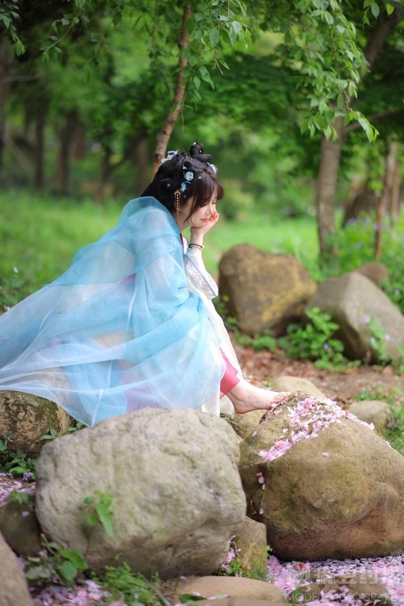 汉服模特