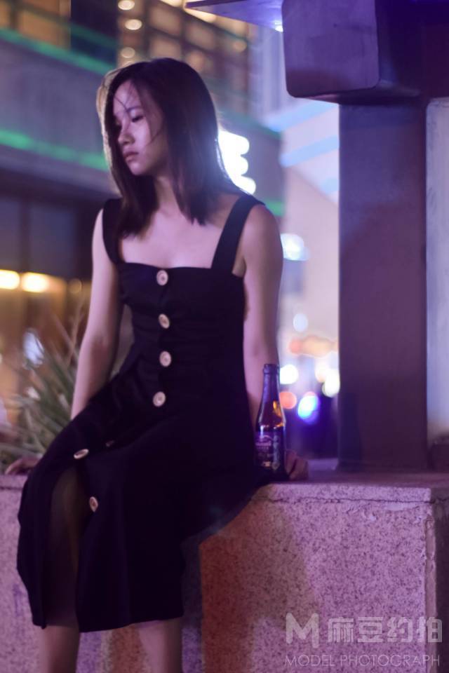 夜景模特
