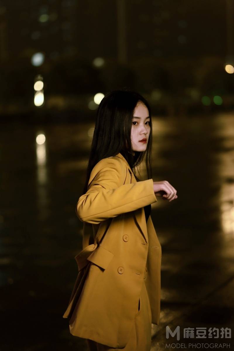 夜景模特
