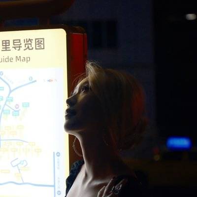 校园模特