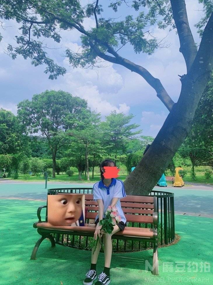 校园模特