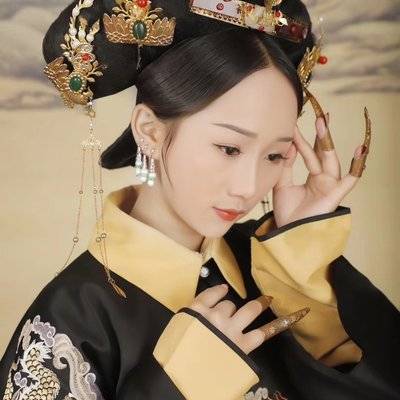 汉服模特