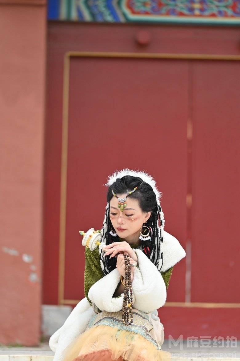 妆容模特
