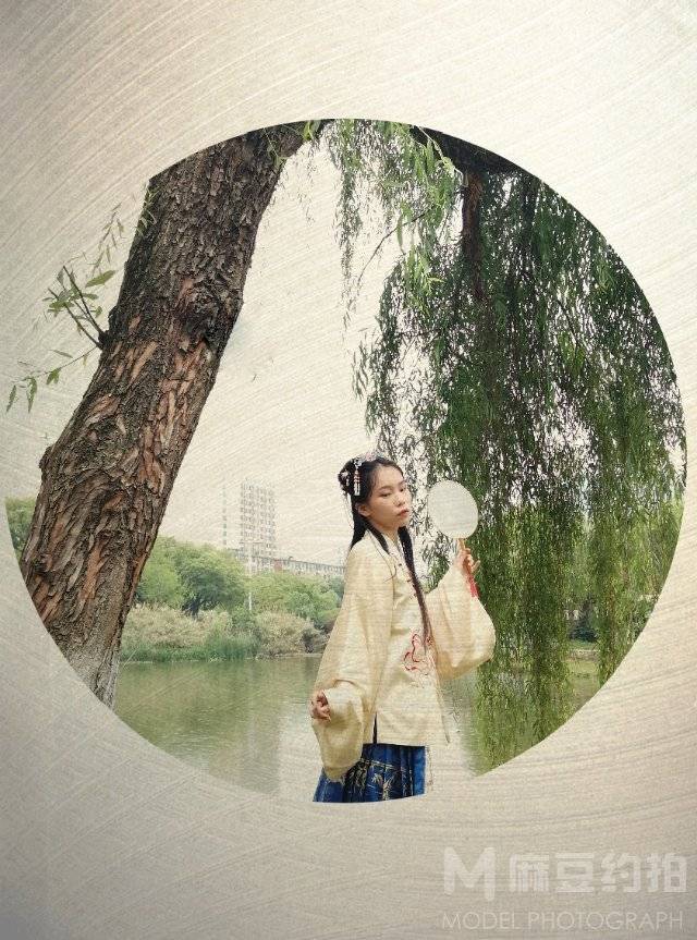 汉服模特