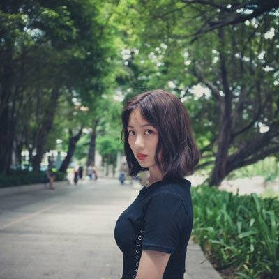 校园模特