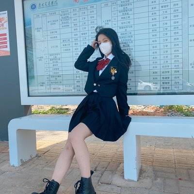 校园模特