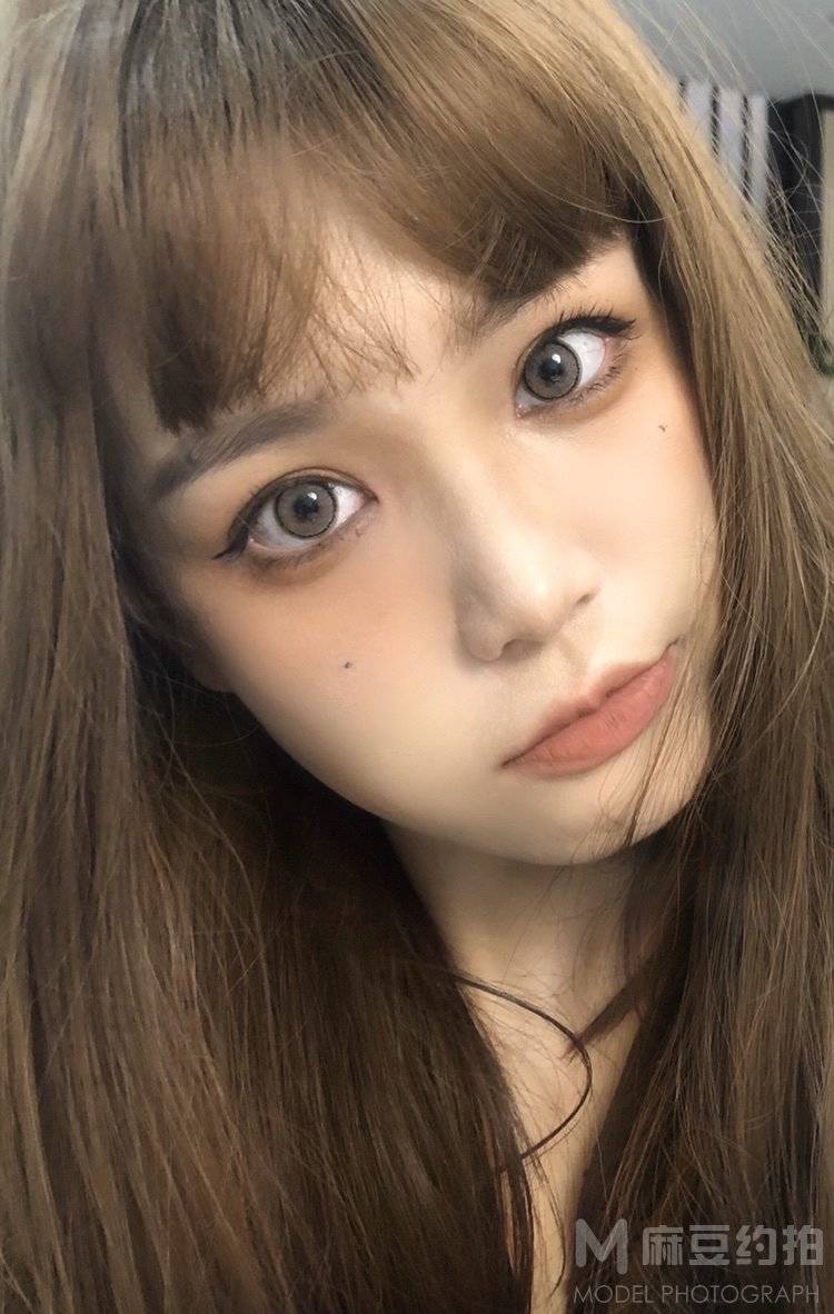 商务模特