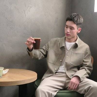 黑白模特
