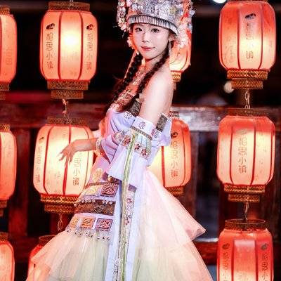 汉服模特