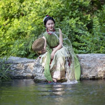 汉服模特