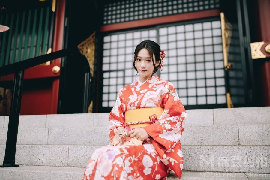 和服模特