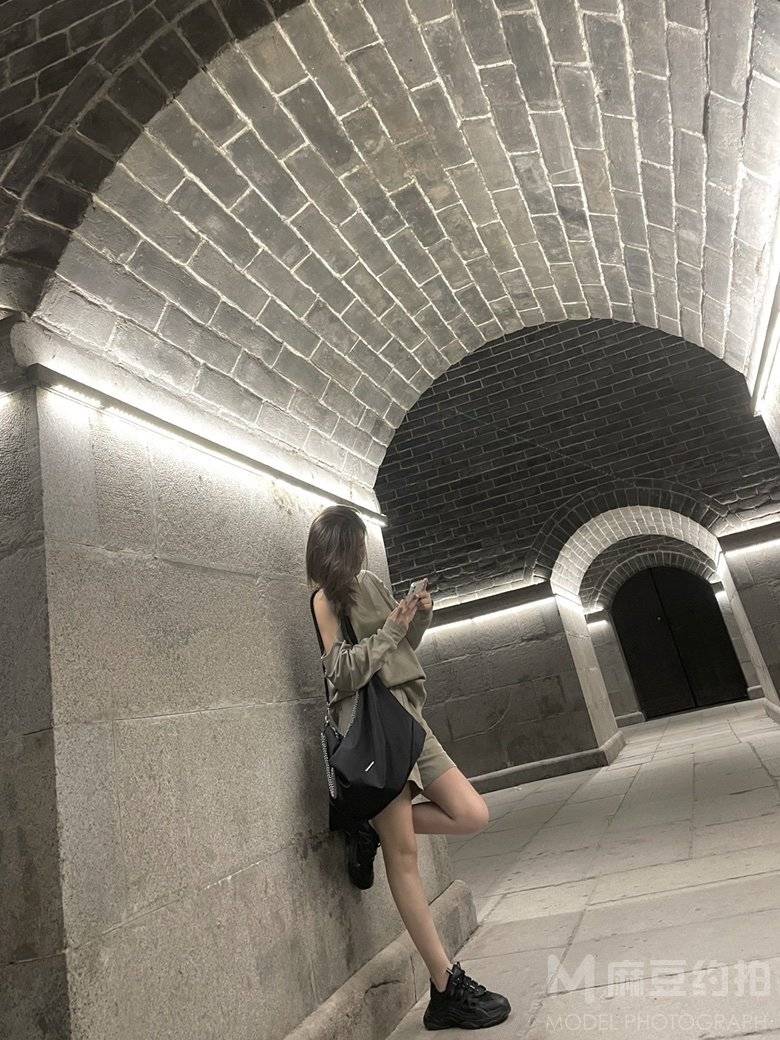 夜景模特