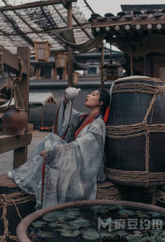 民国模特