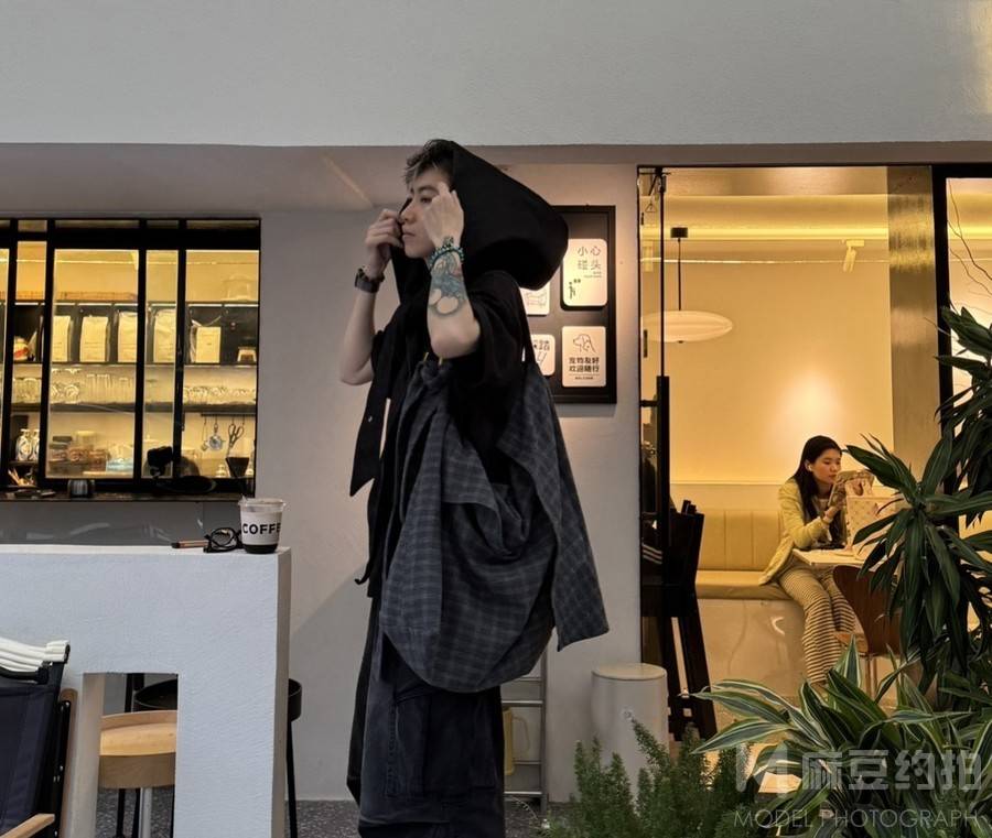 暗黑模特
