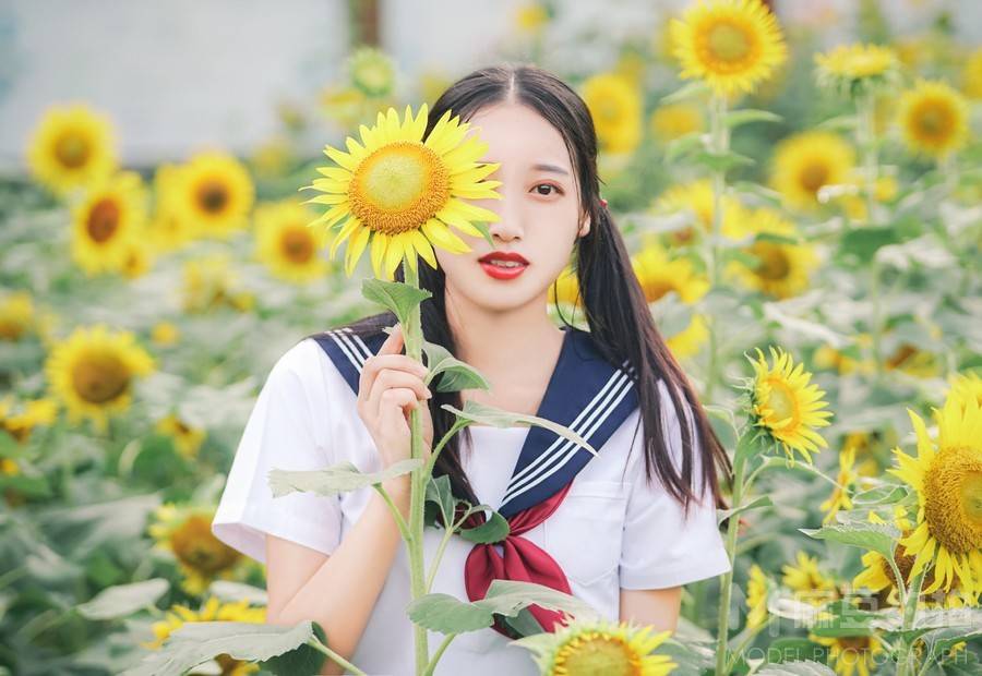 校园模特
