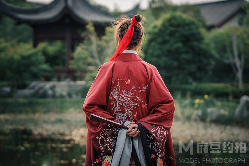 汉服模特