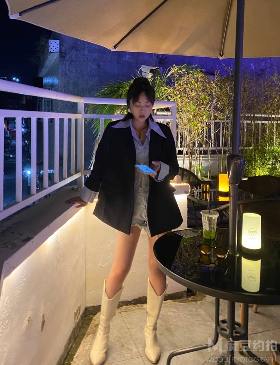 清新模特