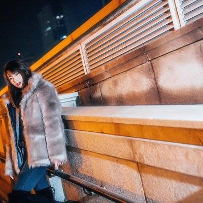 夜景模特