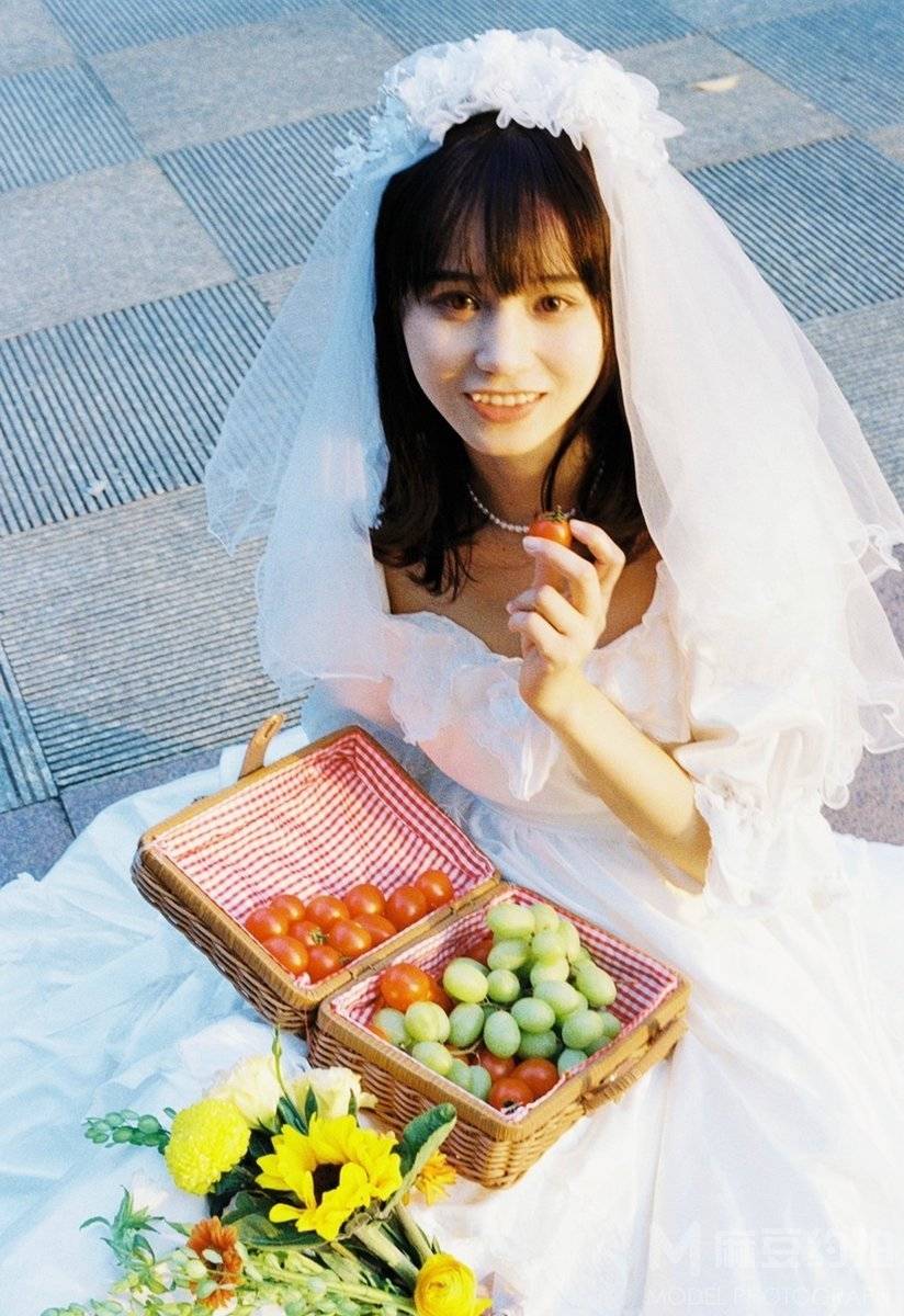 胶片模特