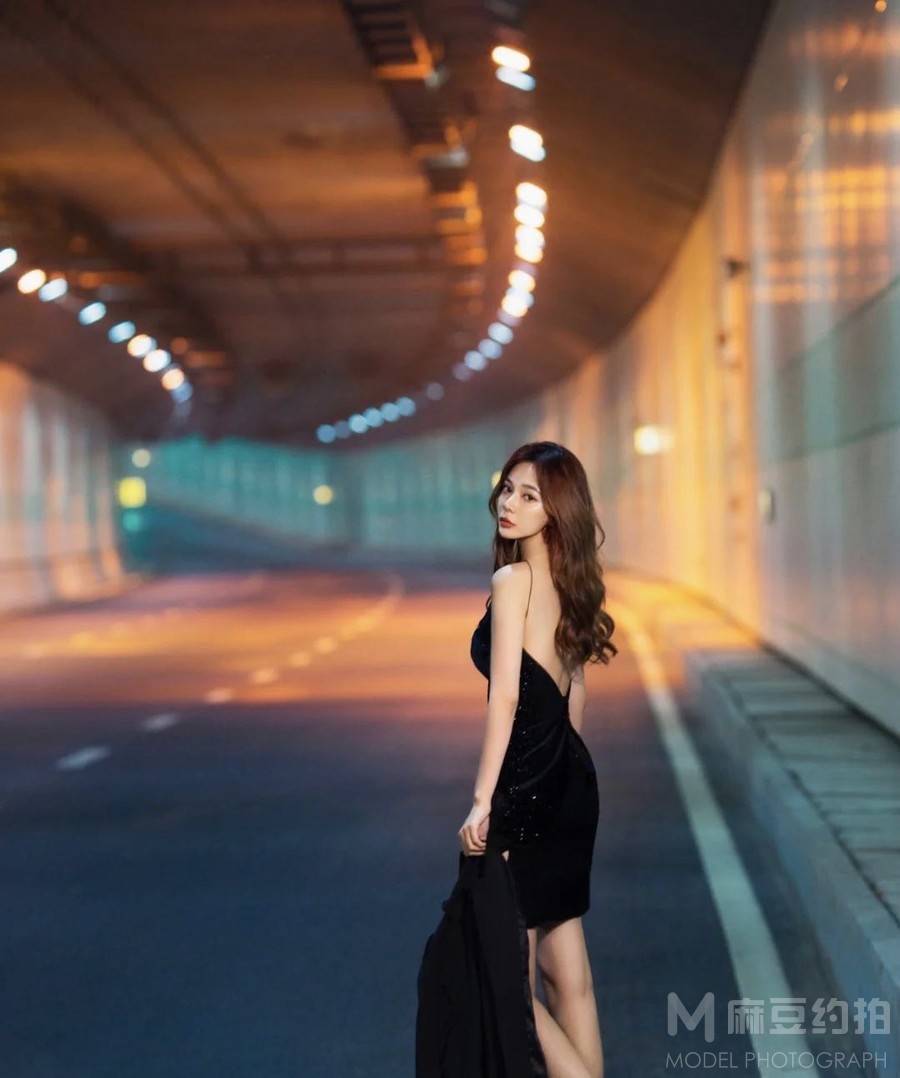 夜景模特