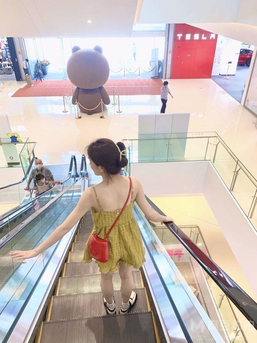 清新模特
